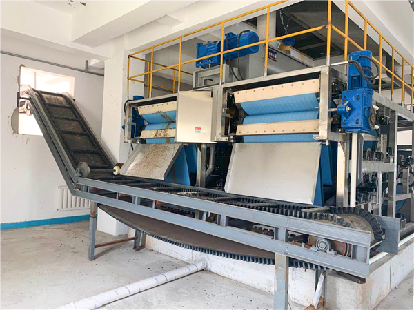 高壓帶式污泥深度脫水機(jī)