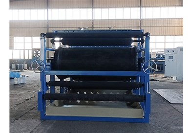 橡膠帶式真空過濾機工作原理深度解析